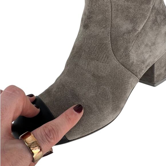 Chanel 2024 Cap Toe Interlocking CC Logo Suede Boots - Picture 8 of 15